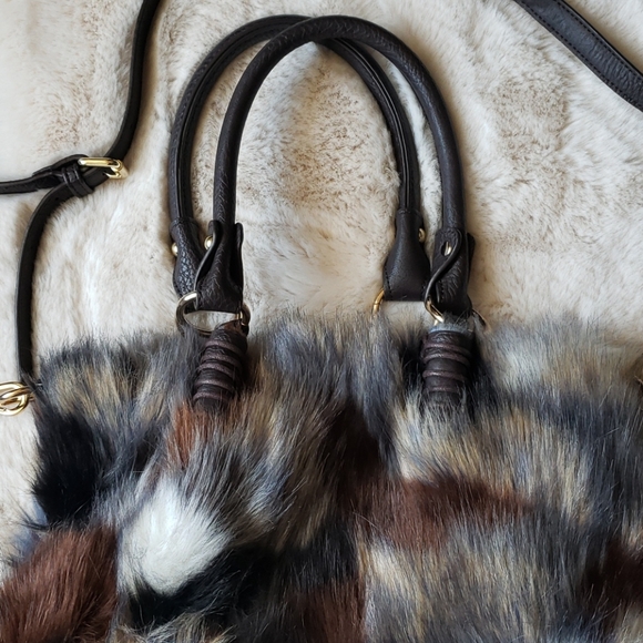 ⚜ PATCHWORK FUN FUR HANDBAG* - Picture 2 of 5